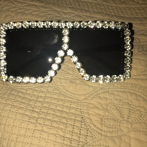 Soo icy! - Picture 2 of 3